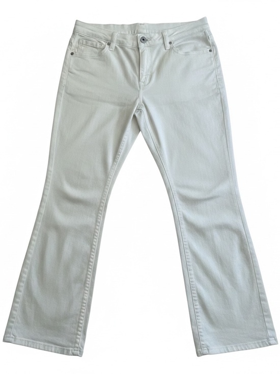 Lane Bryant Pants - Women’s Lane Bryant White Capri Jeans -Plus Size 26W.
